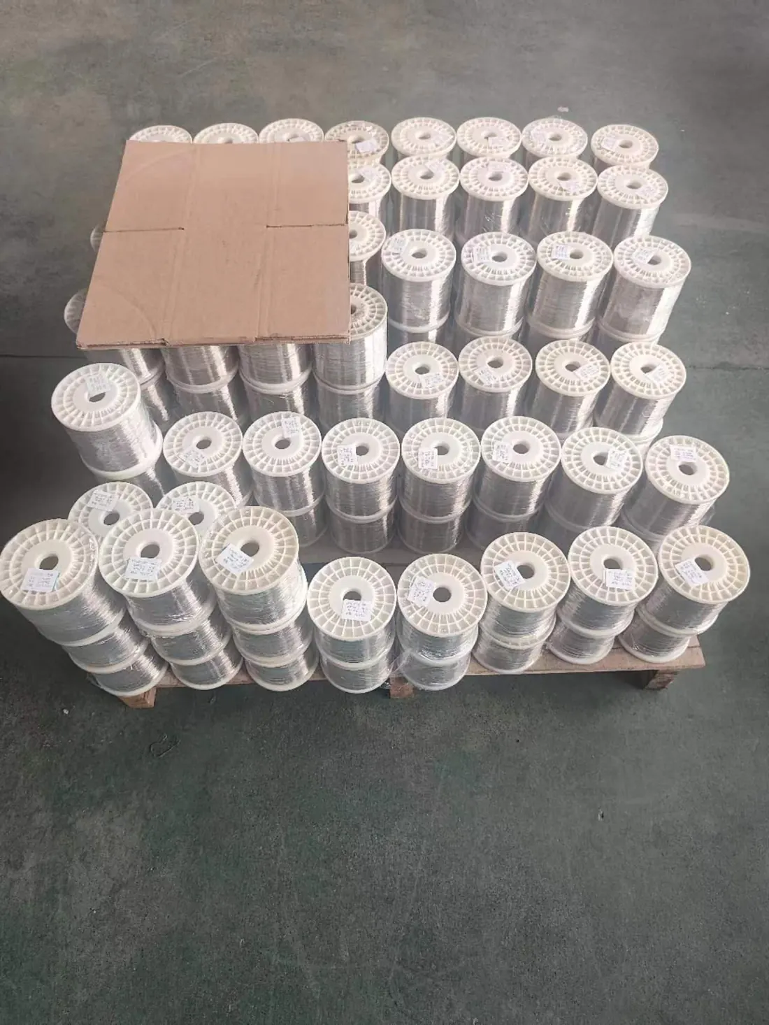Wire spools packed on a pallet
