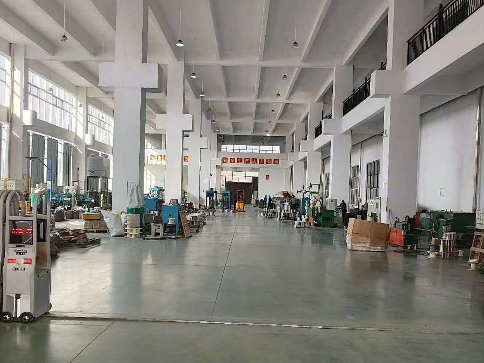 Production hall at the XIANYU ALLOY plant